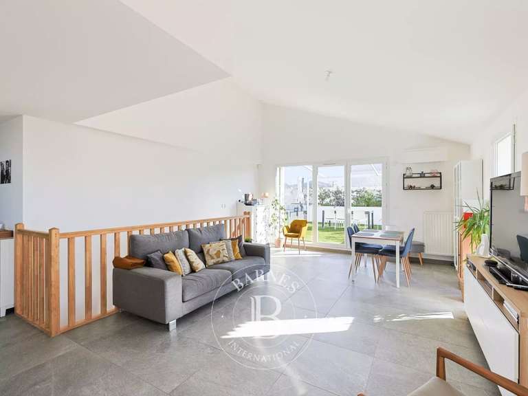 Appartement Marseille 8e - 3 chambres - 100m²