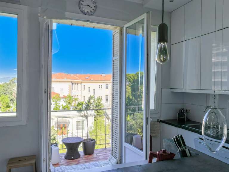 Appartement Marseille 8e - 5 chambres - 190m²