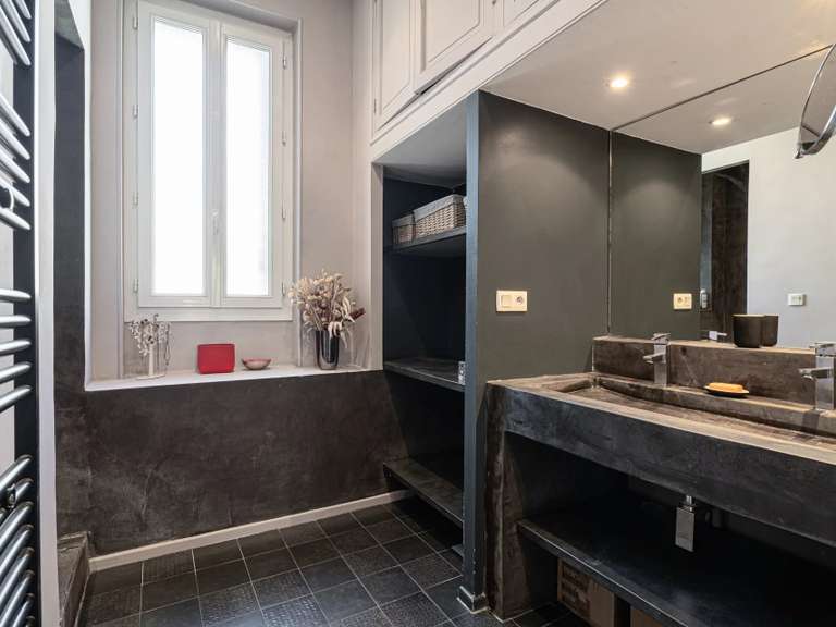 Appartement Marseille 8e - 5 chambres - 190m²