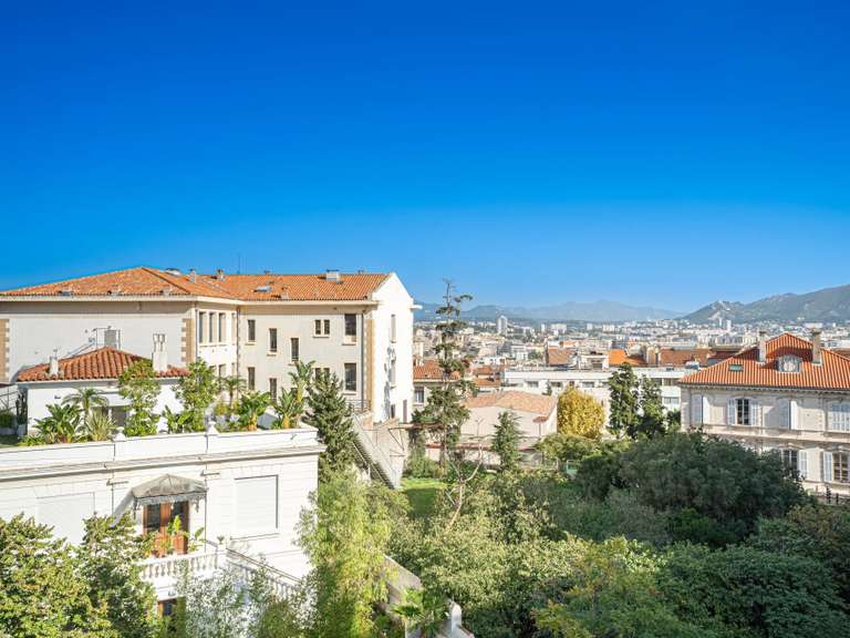 Appartement Marseille 8e - 5 chambres - 190m²