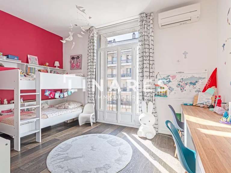 Appartement Marseille 8e - 5 chambres - 190m²