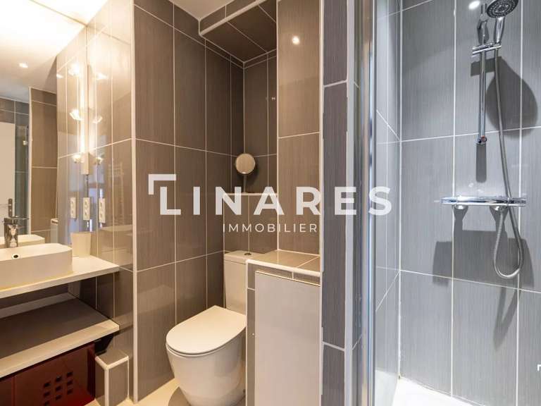 Appartement Marseille 8e - 7 chambres - 184m²