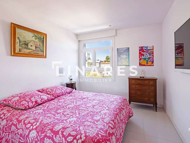 Appartement Marseille 8e - 7 chambres - 184m²