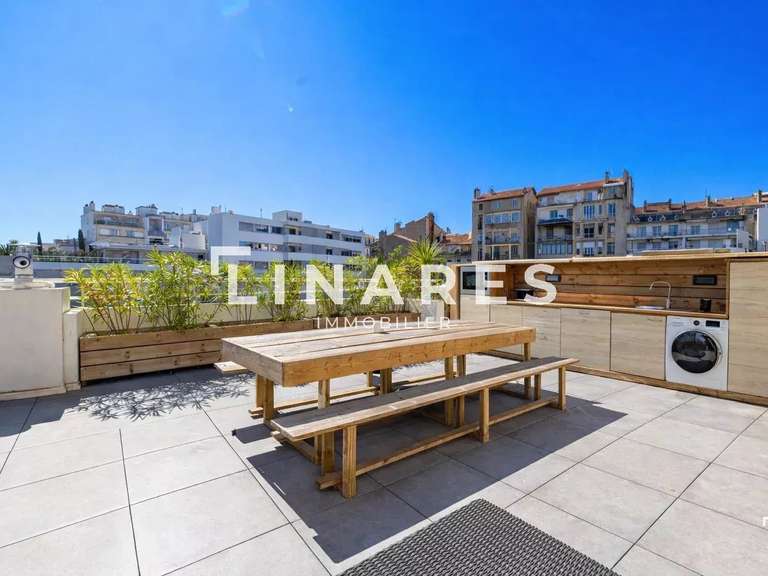 Appartement Marseille 8e - 7 chambres - 184m²