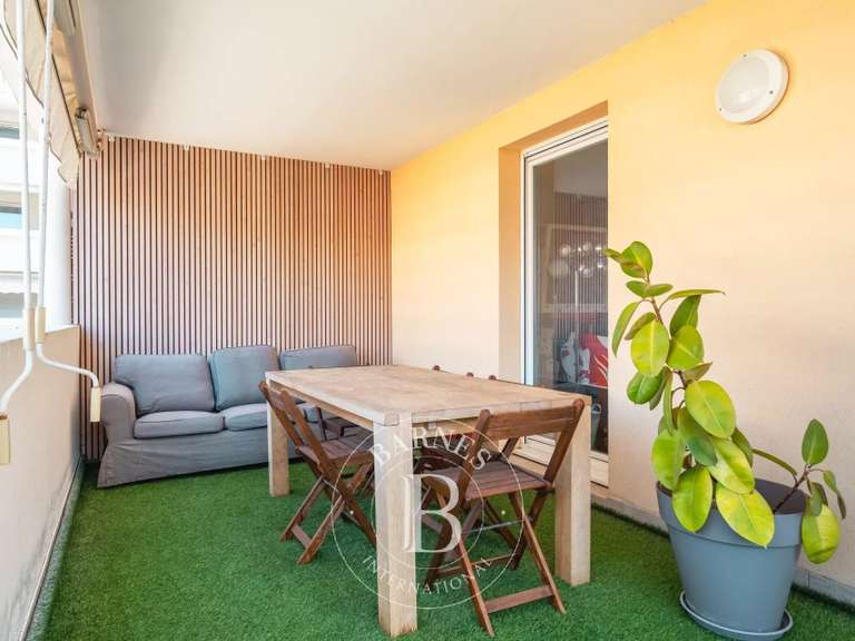 Appartement Marseille 8e - 3 chambres - 119m²