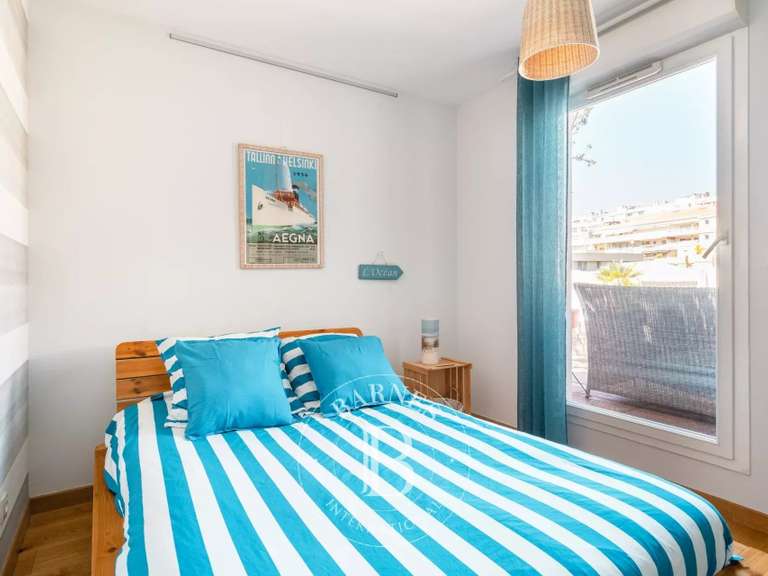 Appartement Marseille 8e - 3 chambres - 119m²