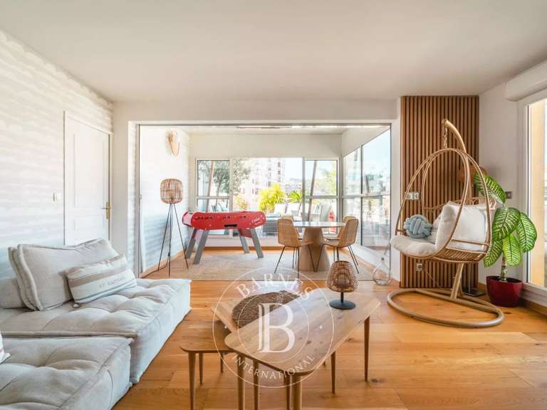 Appartement Marseille 8e - 3 chambres - 119m²