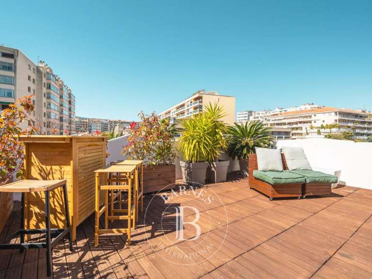 Appartement Marseille 8e - 3 chambres - 119m²
