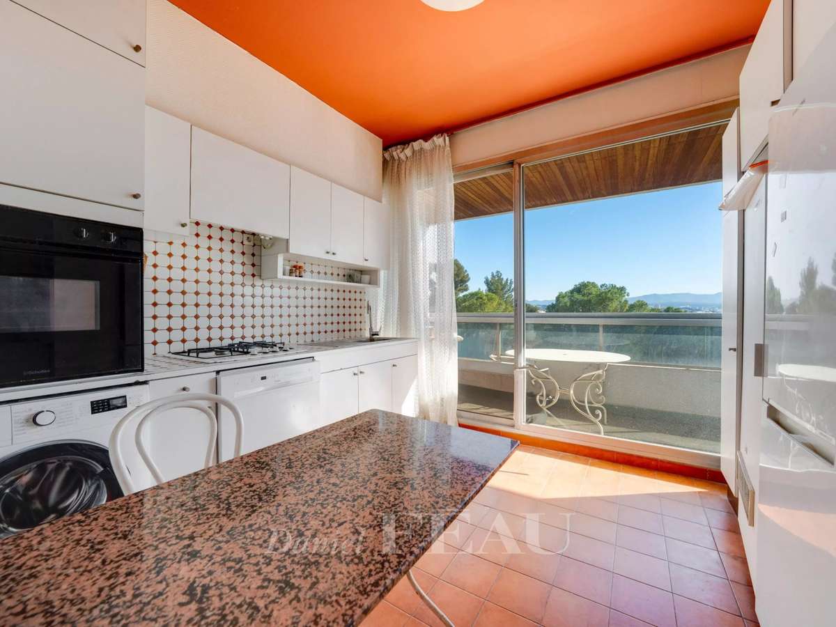 Appartement Marseille 8e