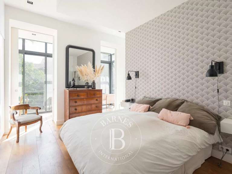 Appartement Marseille 8e - 5 chambres - 401m²