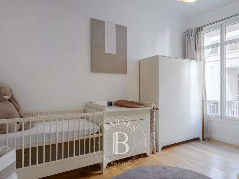 Appartement Marseille 8e - 2 chambres - 87m²