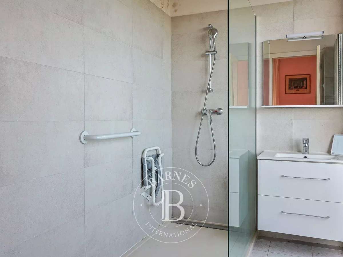 Apartment Marseille 8e