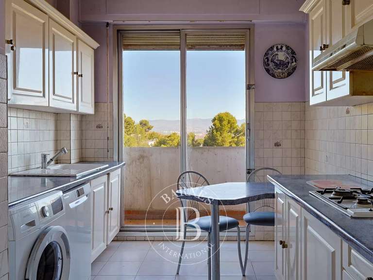 Appartement Marseille 8e - 2 chambres - 168m²