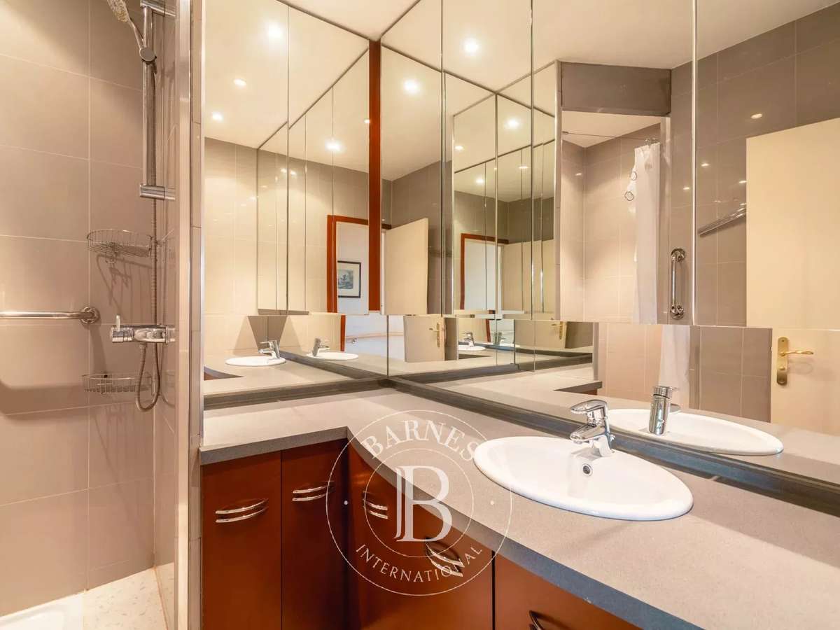 Appartement Marseille 8e