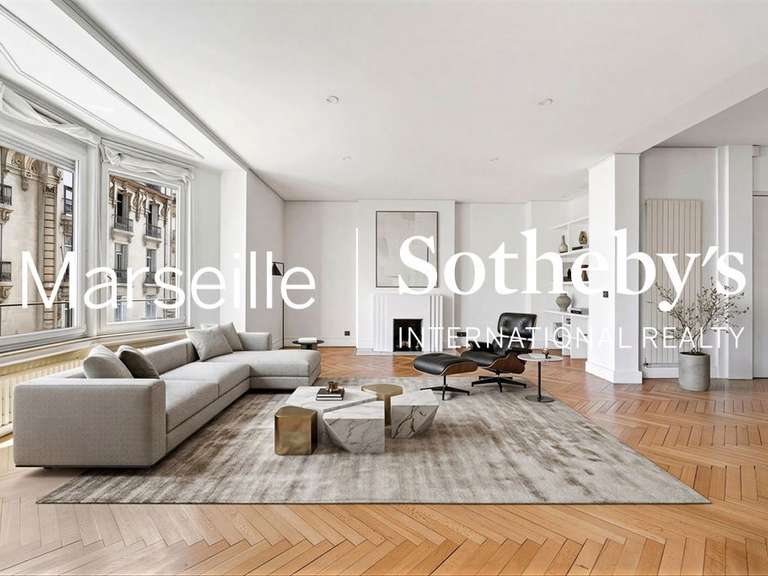 Apartment Marseille 8e - 3 bedrooms - 218m²