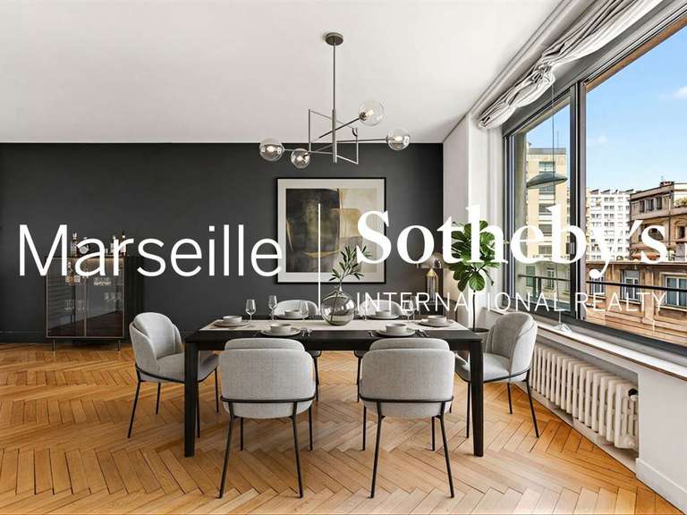 Apartment Marseille 8e - 3 bedrooms - 218m²
