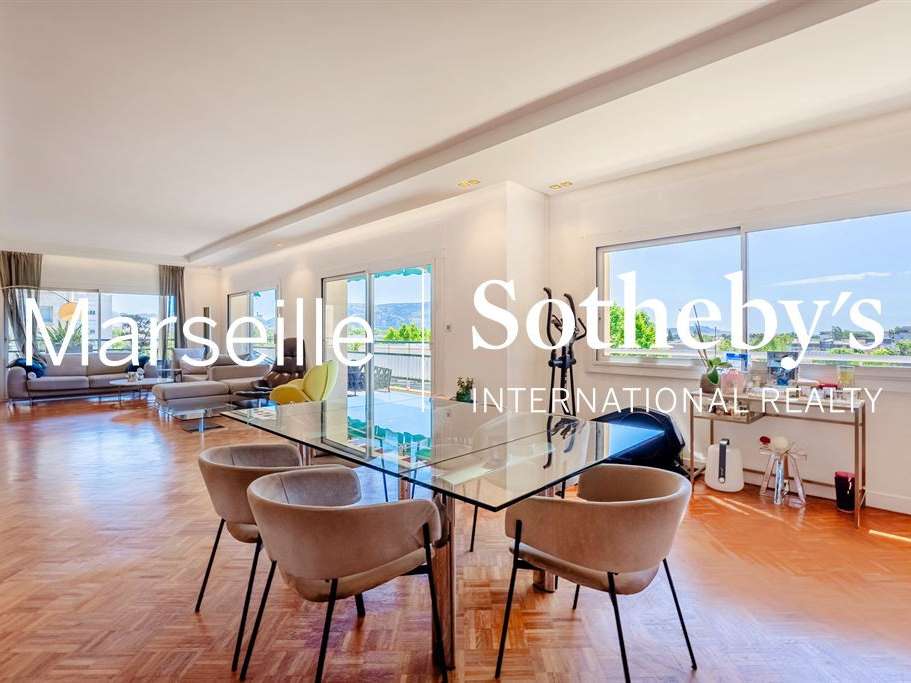 Appartement Marseille 8e