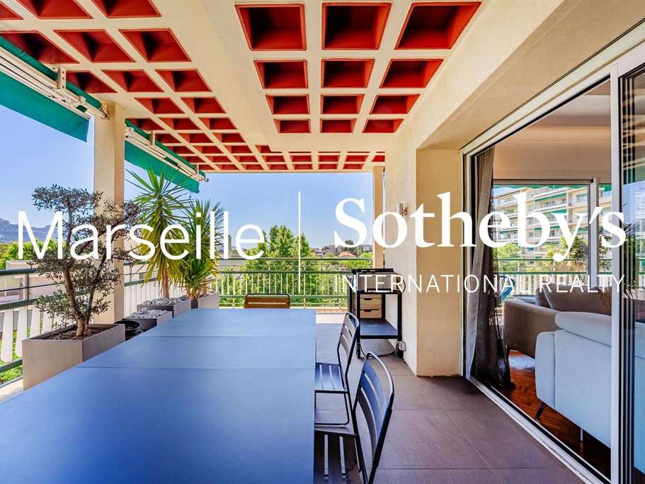 Appartement Marseille 8e