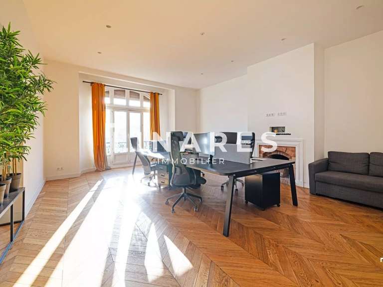 Appartement Marseille 8e - 4 chambres - 221m²