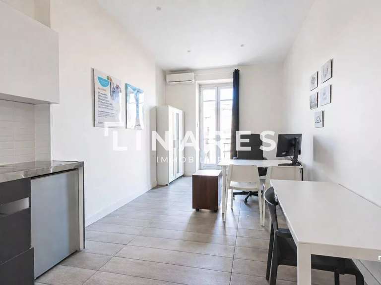Appartement Marseille 8e - 4 chambres - 221m²