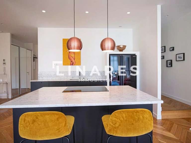 Appartement Marseille 8e - 4 chambres - 221m²