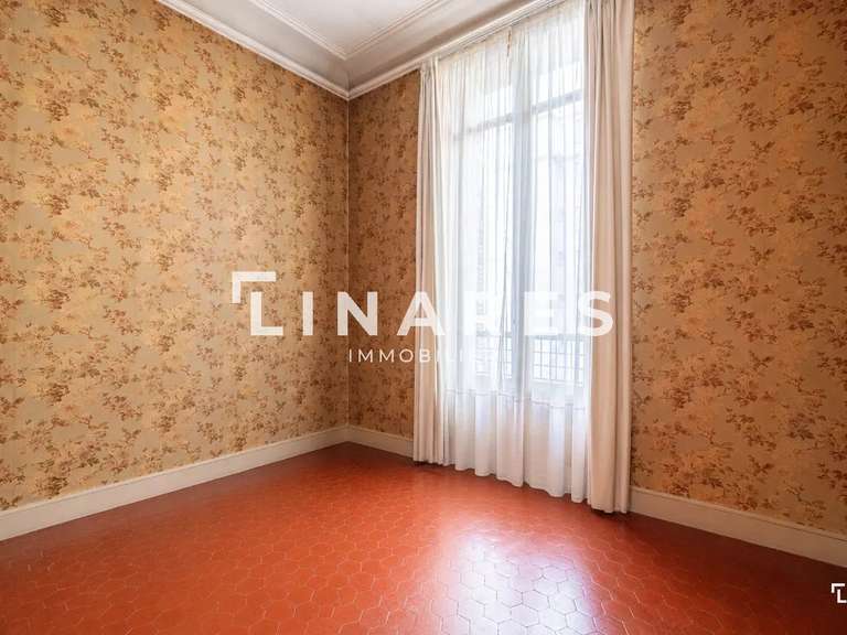 Appartement Marseille 8e - 4 chambres - 211m²