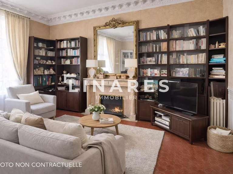 Appartement Marseille 8e - 4 chambres - 211m²