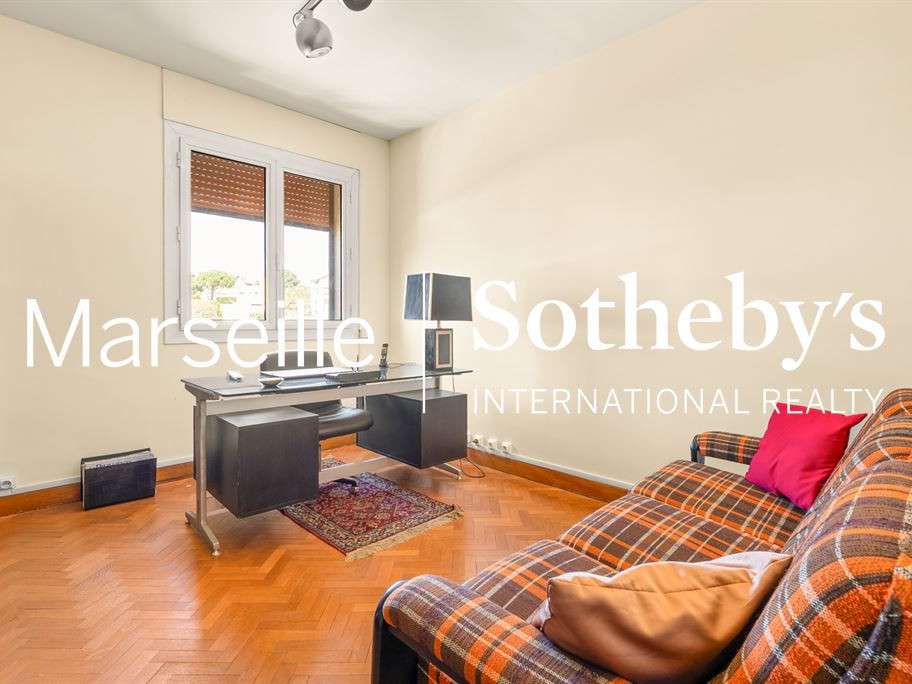 Appartement Marseille 8e