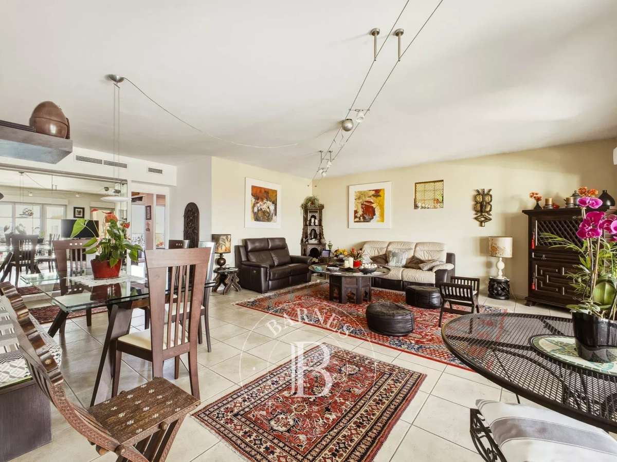 Appartement Marseille 8e