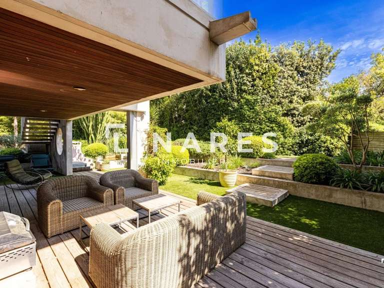 Appartement Marseille 8e - 5 chambres - 202m²