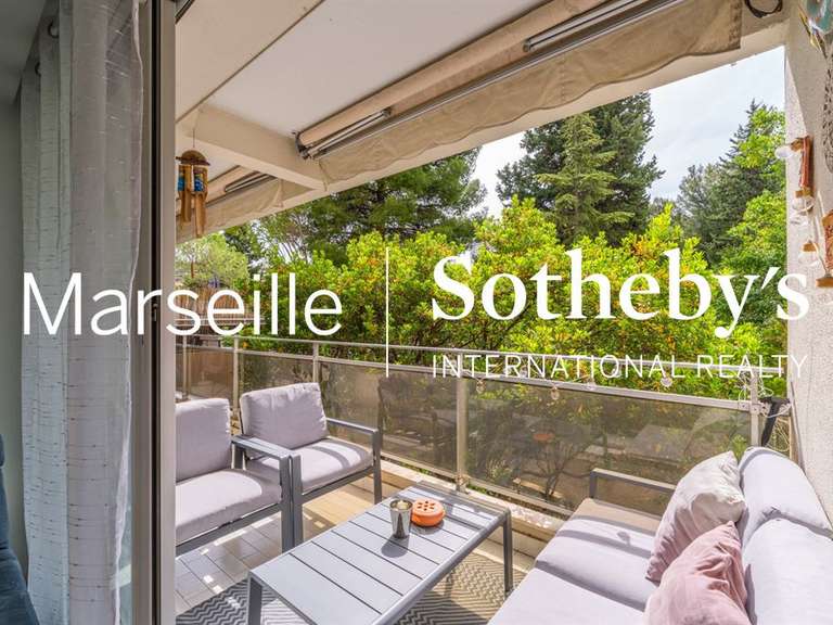 Appartement Marseille 8e - 3 chambres - 115m²