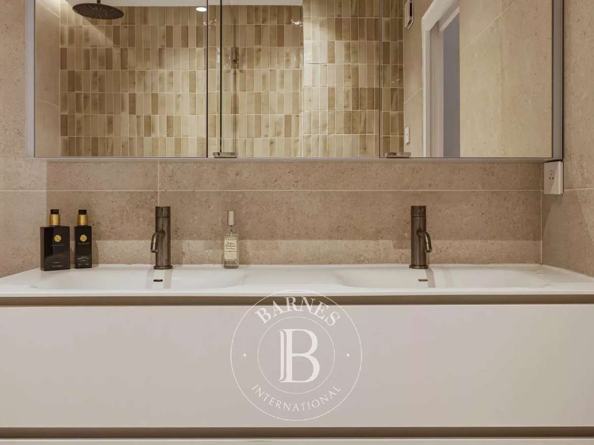 Appartement Marseille 8e