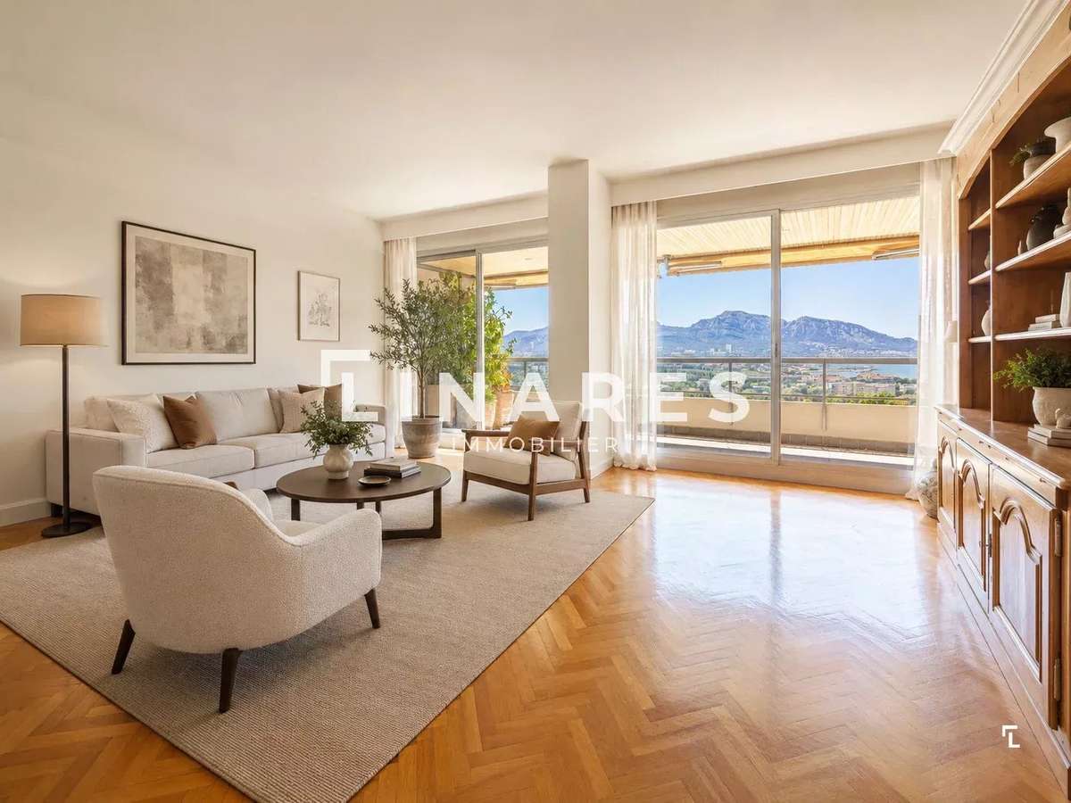 Apartment Marseille 8e