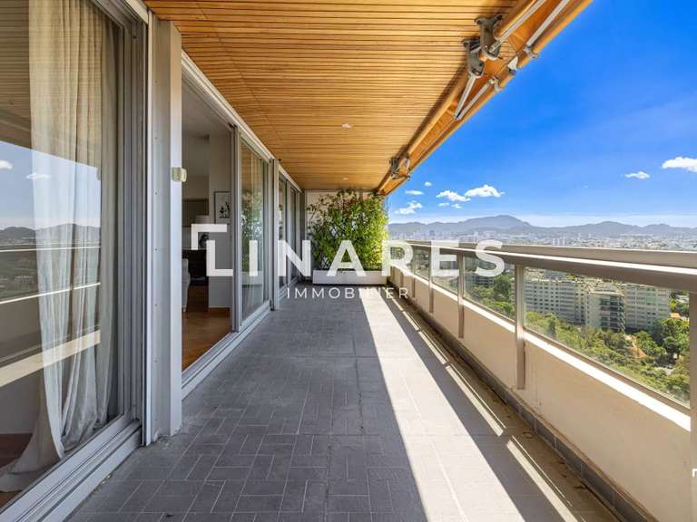 Apartment Marseille 8e - 2 bedrooms - 138m²