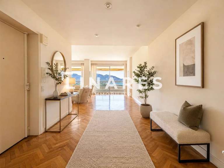 Apartment Marseille 8e - 2 bedrooms - 138m²