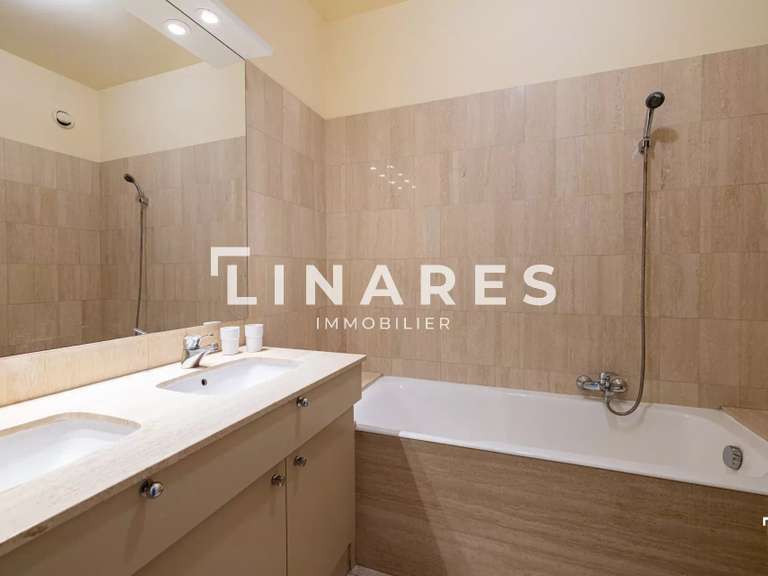 Apartment Marseille 8e - 2 bedrooms - 138m²