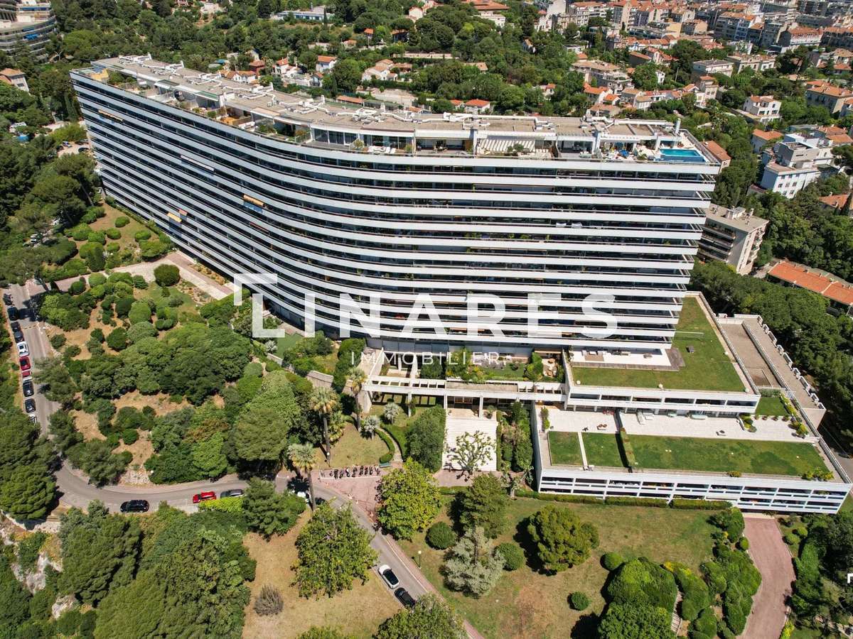 Apartment Marseille 8e