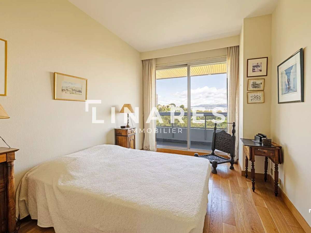 Apartment Marseille 8e