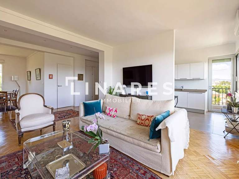 Appartement Marseille 8e - 2 chambres - 97m²