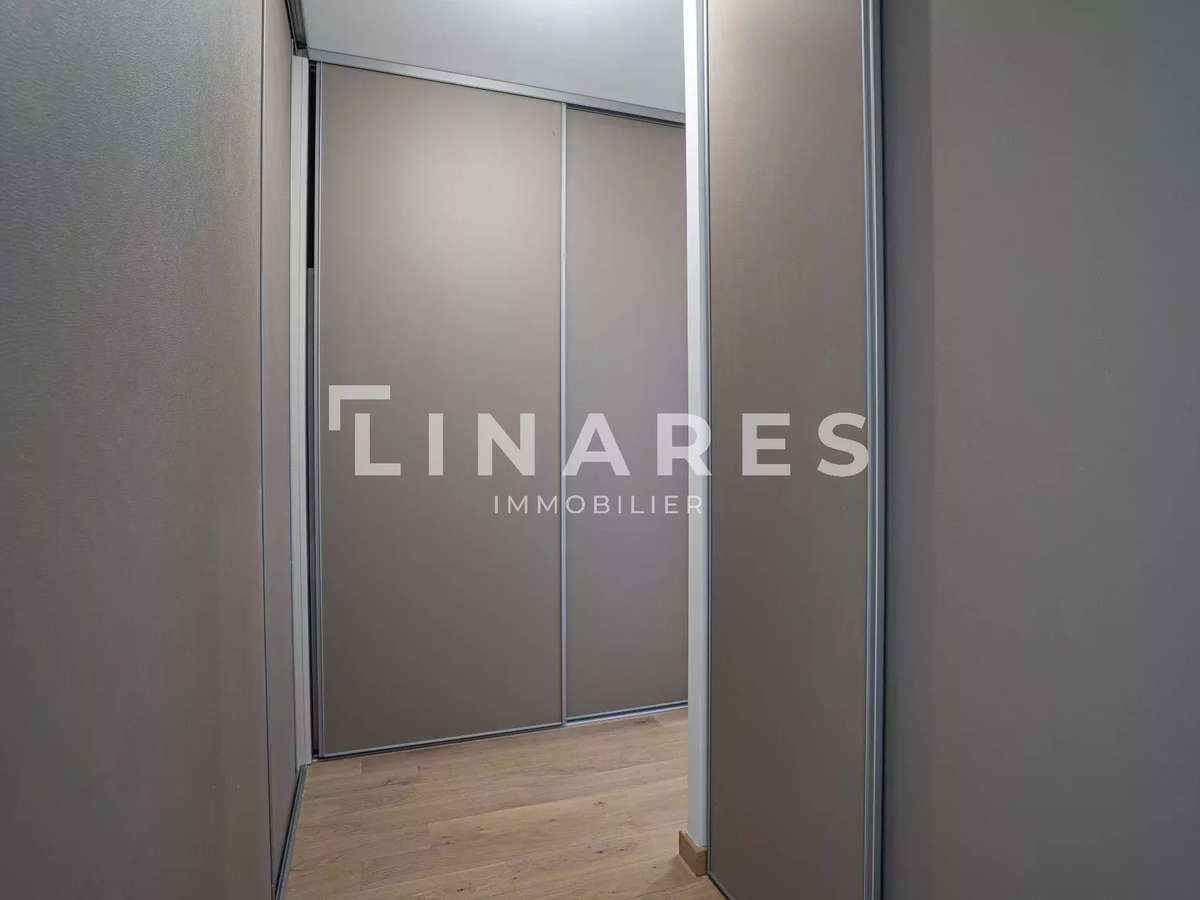 Apartment Marseille 8e