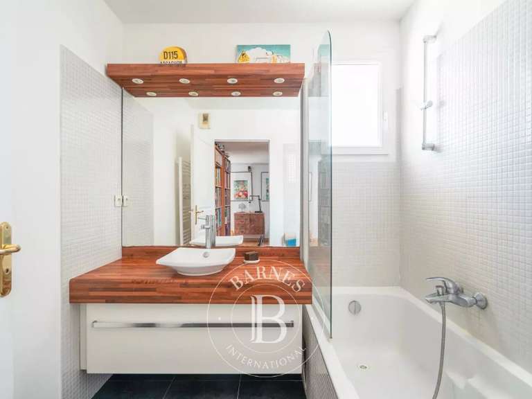 Appartement Marseille 8e - 3 chambres - 205m²