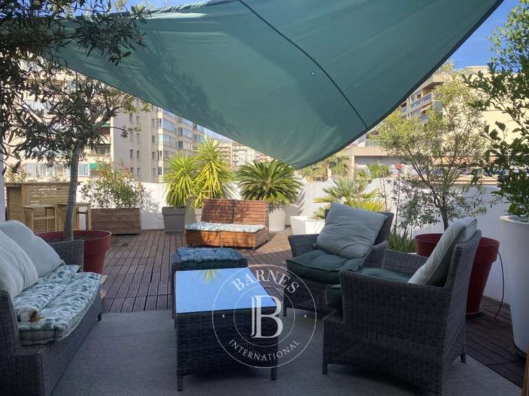 Appartement Marseille 8e - 3 chambres - 205m²