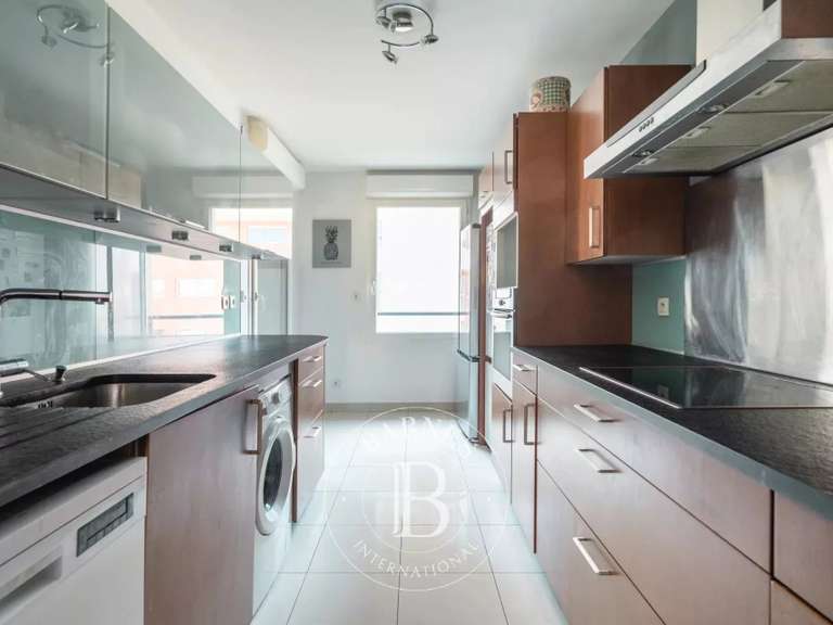 Appartement Marseille 8e - 3 chambres - 205m²