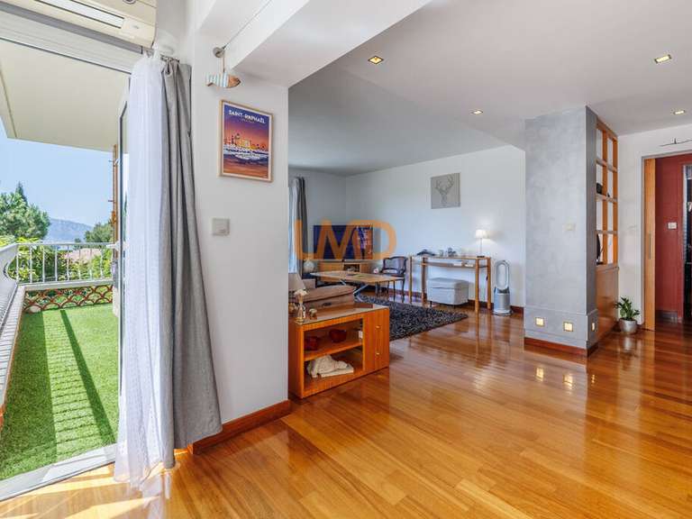 Appartement Marseille 8e - 2 chambres - 102m²