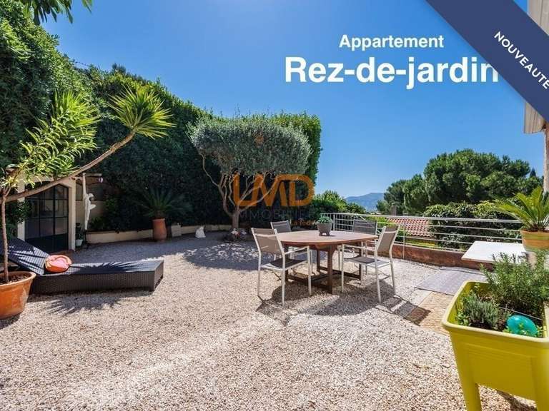 Apartment Marseille 8e - 2 bedrooms - 102m²