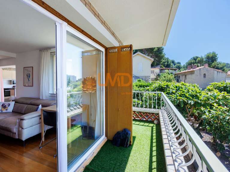 Appartement Marseille 8e - 2 chambres - 102m²