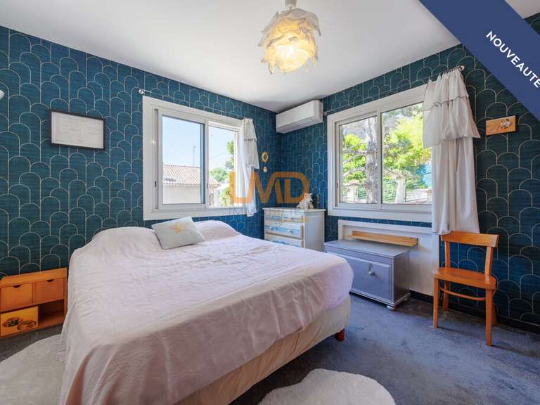 Appartement Marseille 8e - 2 chambres - 94m²