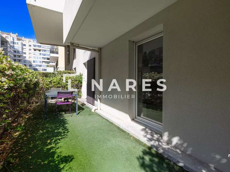 Appartement Marseille 8e - 2 chambres - 67m²