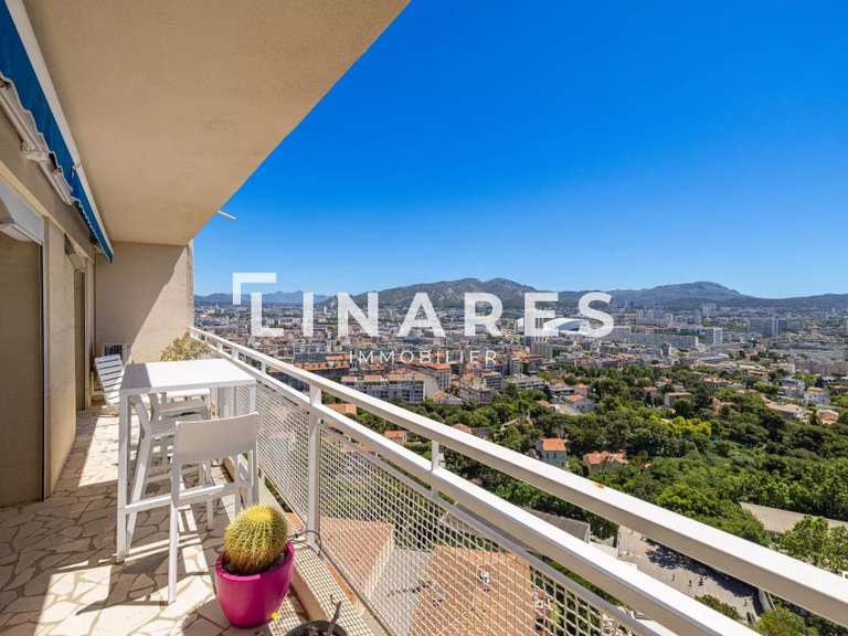 Appartement Marseille 8e - 3 chambres - 108m²