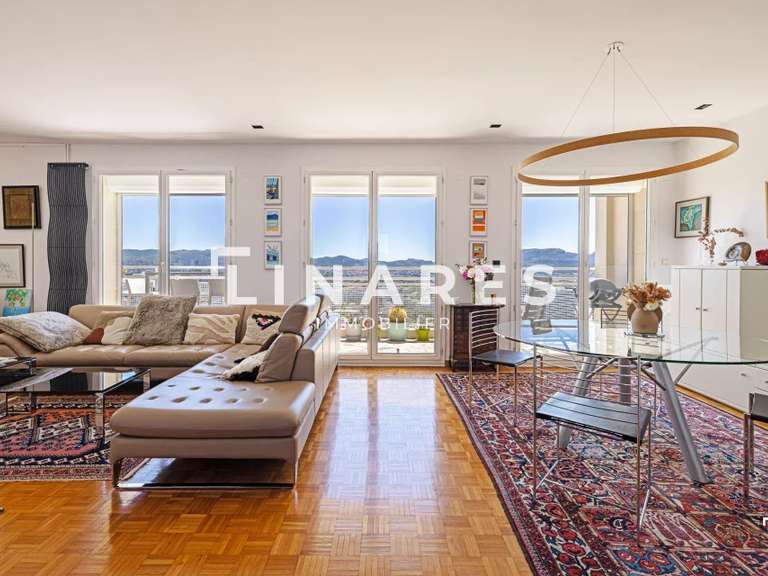 Appartement Marseille 8e - 3 chambres - 108m²